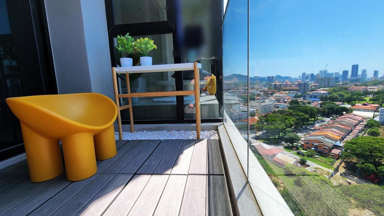 Skypool With Seaview 8Pax Beacon Executive Suites - Georgetown City Centre - 3Km To Komtar المظهر الخارجي الصورة